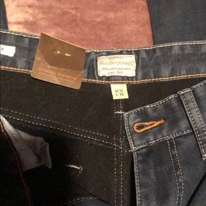 2 pairs Weather proof fleece-lined jeans